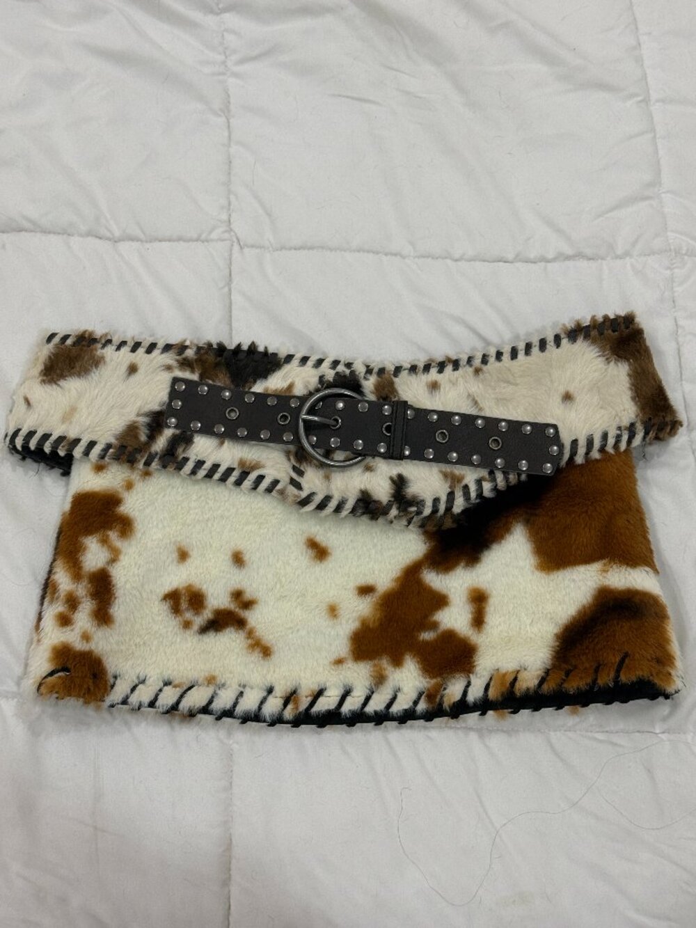 Jaded London Faux Fur Whipstitch Mini Skirt + Belt - Picture 1 of 6